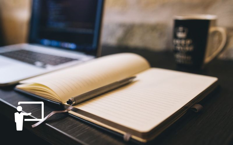 Corsi di Comunicazione e Marketing Corsi di comunicazione e marketing: copywriting - Andrea Strumia